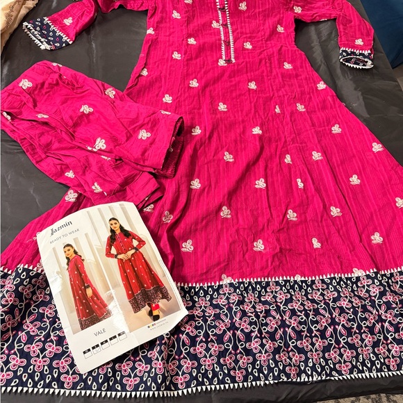 Salwar Kameez Dresses & Skirts - Pakistani Designer Jazmin Pink Magenta Embroidered Lawn Anarkali 2PC